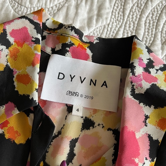 DYVNA - Print Silk Shirtdress in Pink Floral Bouquet - Picture 4 of 15